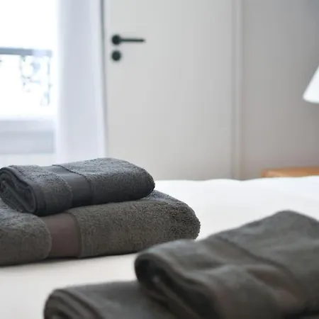 Chic 1br, Central Location, Newly Refurbished Apartamento París